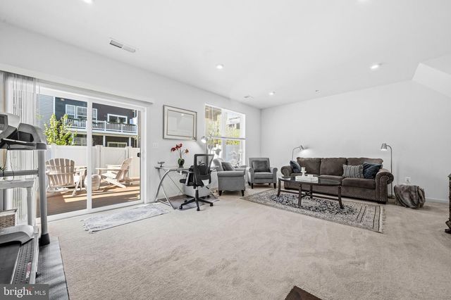 1313 IRON OAK CV, Crofton, MD 21114