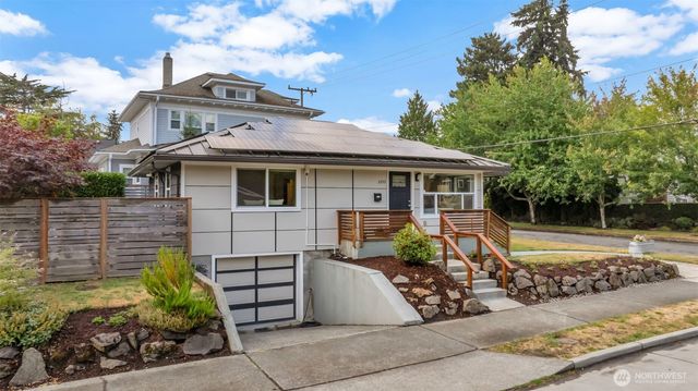 3203 35th Avenue S, Seattle, WA 98144