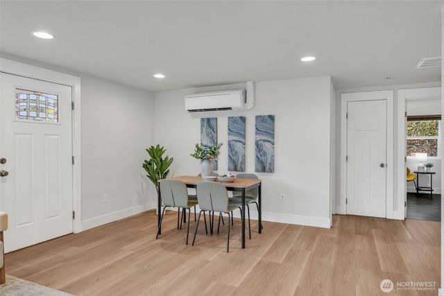 3203 35th Avenue S, Seattle, WA 98144