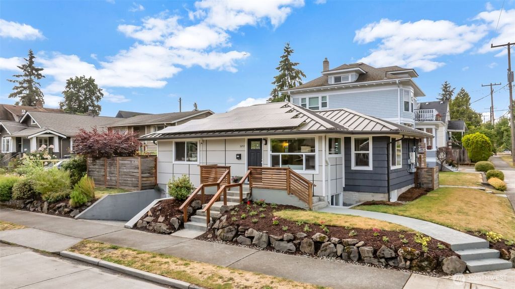 3203 35th Avenue S, Seattle, WA 98144