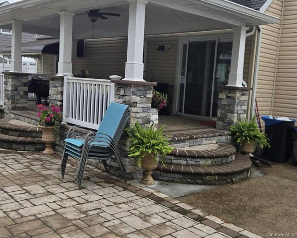 719 Oriole Avenue, West Hempstead, NY 11552