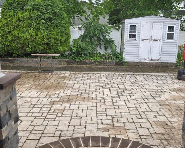 719 Oriole Avenue, West Hempstead, NY 11552