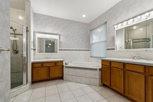 2204 ELIZABETH WAY, Dunedin, FL 34698