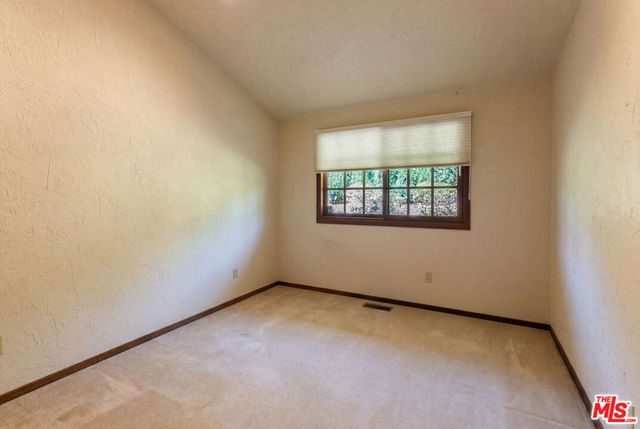 4152 Falling Leaf Drive, Encino, CA 91316