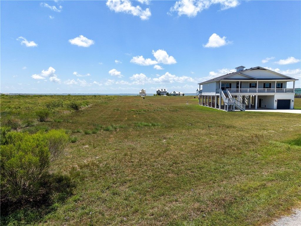 1502 Cape Velero Dr, Rockport, TX 78382 — exterior