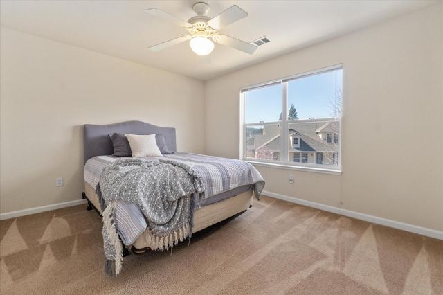 260 Fieldstone Dr, Murphys, CA 95247