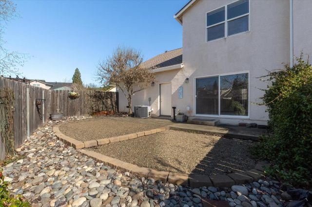 260 Fieldstone Dr, Murphys, CA 95247