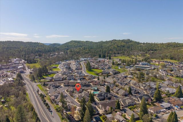 260 Fieldstone Dr, Murphys, CA 95247