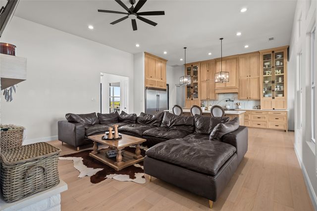 850 Cooke Road, Ennis, TX 75119