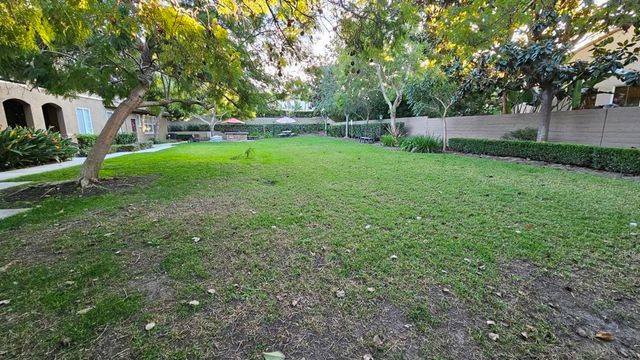 14510 Camino De La Luna 6, San Diego, CA 92127