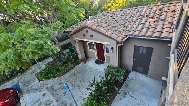 14510 Camino De La Luna 6, San Diego, CA 92127