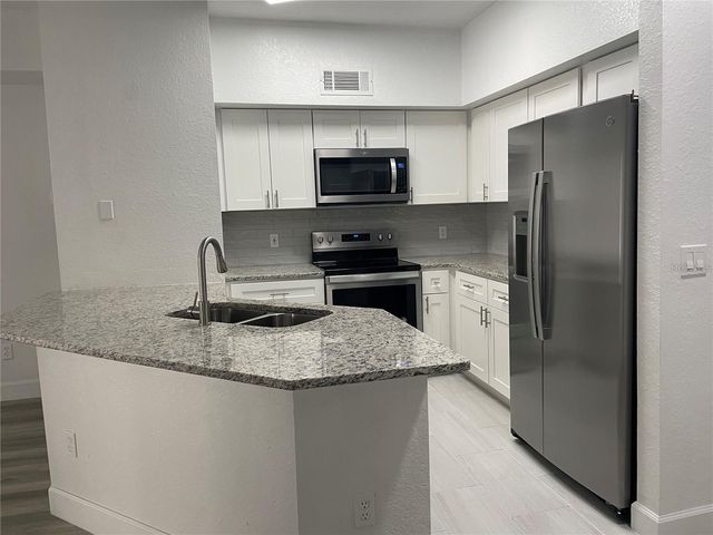 822 CAMARGO WAY 211, Altamonte Springs, FL 32714