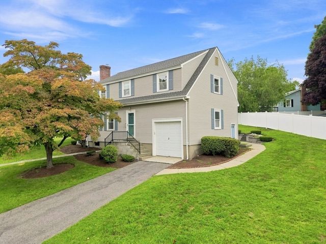 30 Manor Road, Waltham, MA 02453