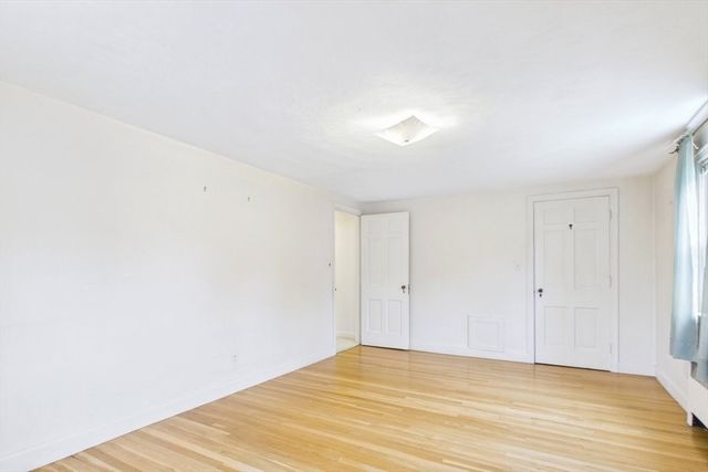 30 Manor Road, Waltham, MA 02453