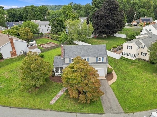 30 Manor Road, Waltham, MA 02453