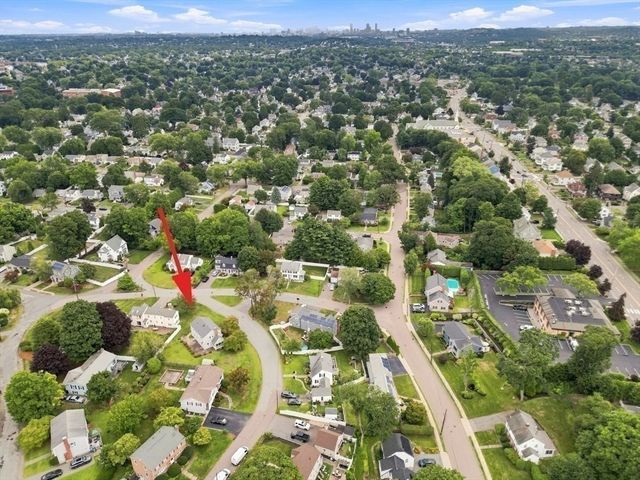 30 Manor Road, Waltham, MA 02453
