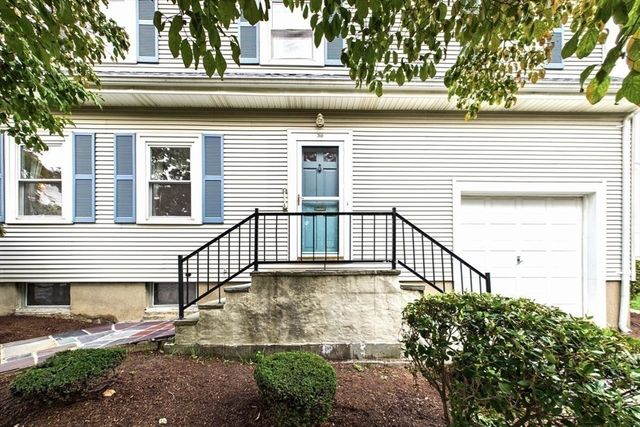 30 Manor Road, Waltham, MA 02453