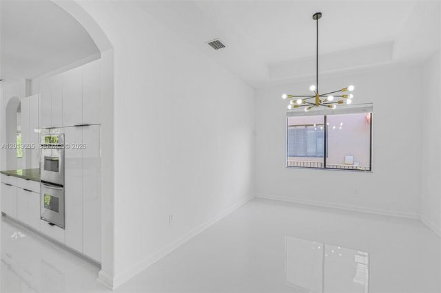 7551 SW 187th St, Cutler Bay, FL 33157