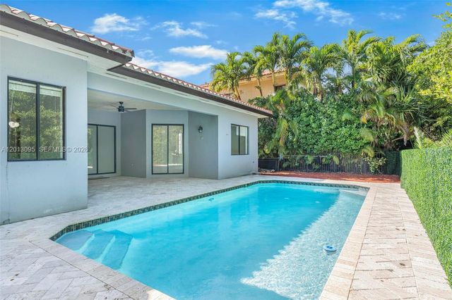 7551 SW 187th St, Cutler Bay, FL 33157