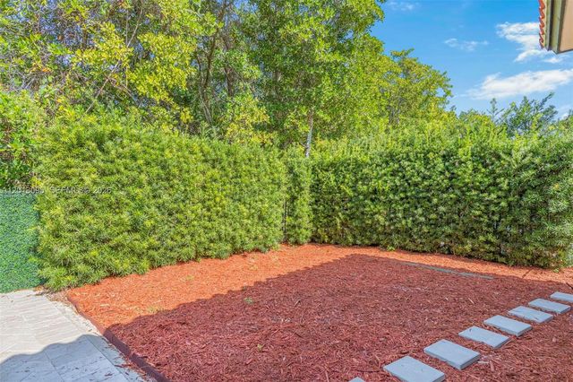 7551 SW 187th St, Cutler Bay, FL 33157