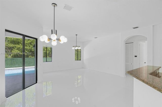 7551 SW 187th St, Cutler Bay, FL 33157