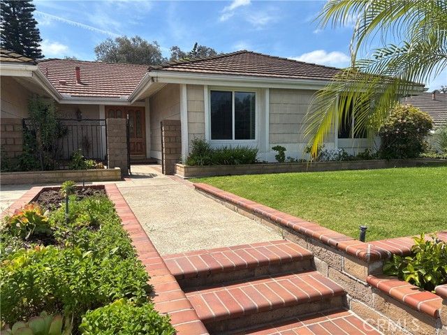 435 S Westridge Circle, Anaheim, CA 92807