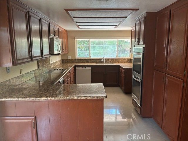 435 S Westridge Circle, Anaheim, CA 92807