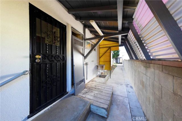 15613 Thornlake Avenue, Norwalk, CA 90650