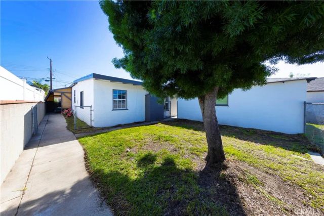 15613 Thornlake Avenue, Norwalk, CA 90650