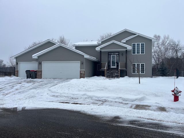 1153 Pierce Path NE, Bethel, MN 55005