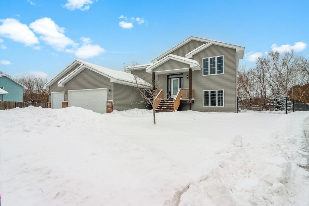 1153 Pierce Path NE, Bethel, MN 55005