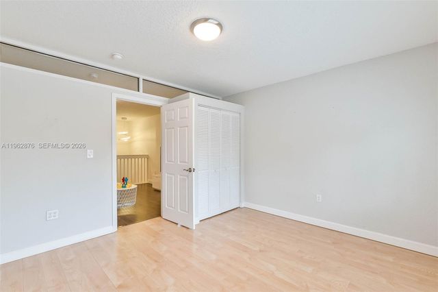 11227 NW 73rd Ter, Doral, FL 33178