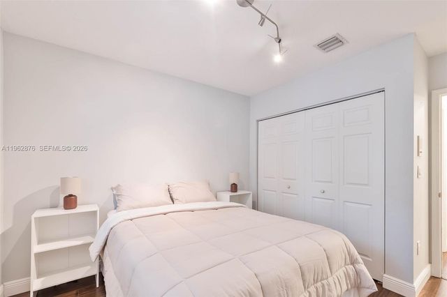 11227 NW 73rd Ter, Doral, FL 33178