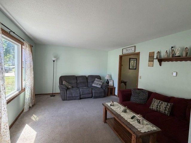 618 BURKHART Avenue, Erie, PA 16511