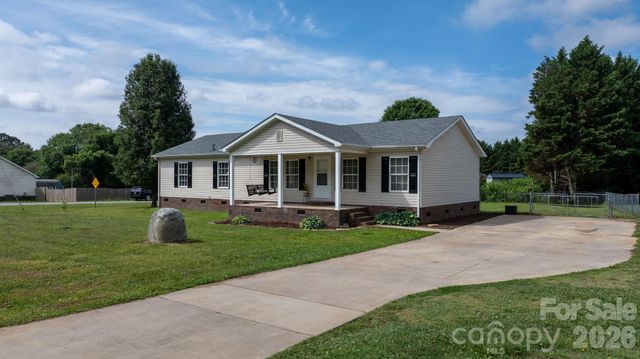 150 Bost Nursery Road, Maiden, NC 28650