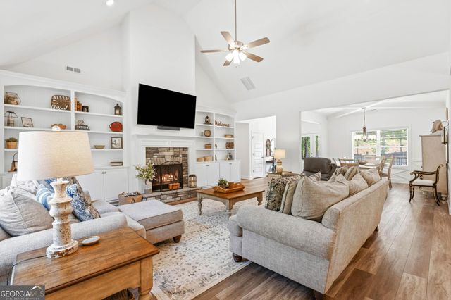 1 Firepit Court, Senoia, GA 30276