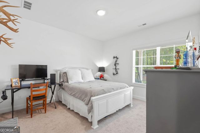 1 Firepit Court, Senoia, GA 30276