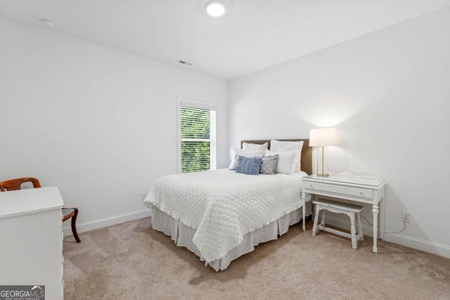 1 Firepit Court, Senoia, GA 30276