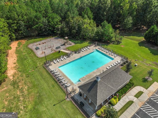 1 Firepit Court, Senoia, GA 30276