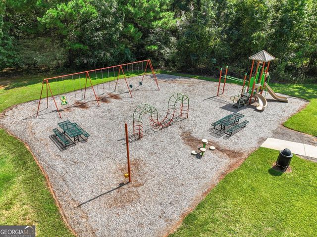 1 Firepit Court, Senoia, GA 30276