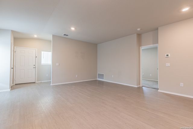 8807 OSPREY TRL, San Antonio, TX 78222