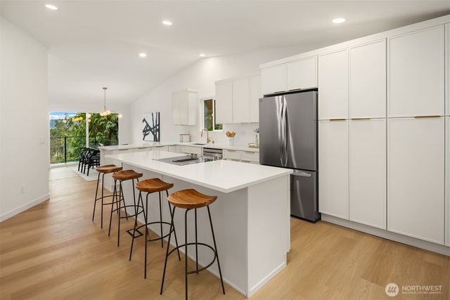 14214 Westwood Place NE, Seattle, WA 98125