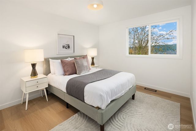 14214 Westwood Place NE, Seattle, WA 98125