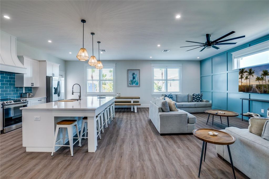 2102 AVENUE B, BRADENTON BEACH, FL 34217 — photo 5