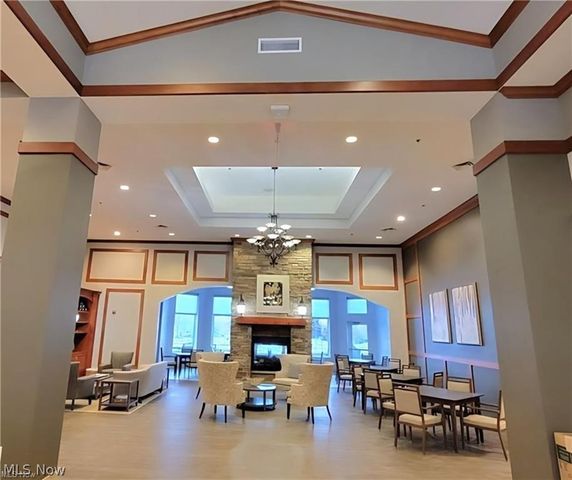 9119 Chatham Circle, North Ridgeville, OH 44039