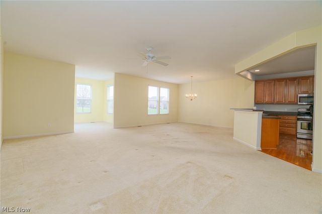 9119 Chatham Circle, North Ridgeville, OH 44039