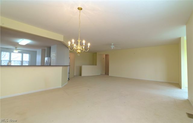 9119 Chatham Circle, North Ridgeville, OH 44039