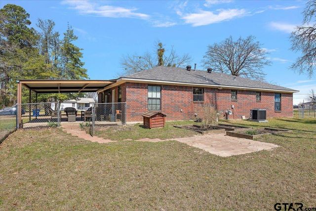 110 Earl St, Rusk, TX 75785