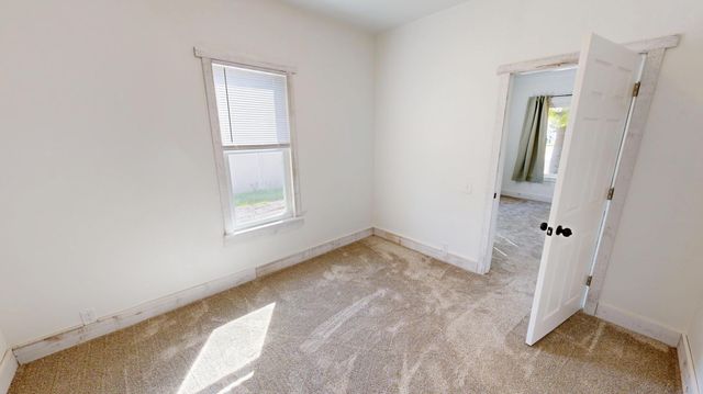 447 E Schlieman Avenue, Appleton, MN 56208