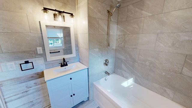 447 E Schlieman Avenue, Appleton, MN 56208